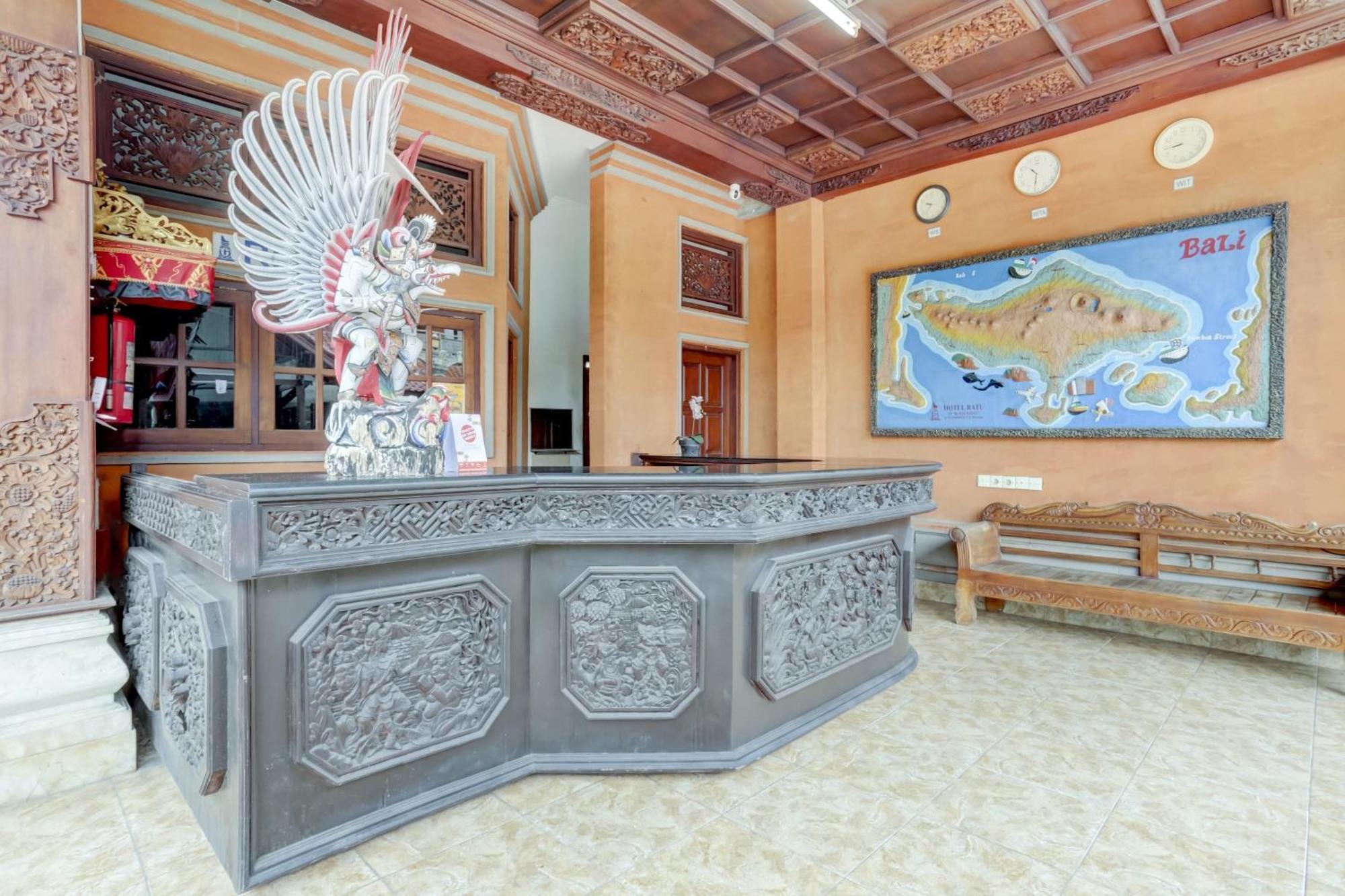 Super Oyo 3261 Hotel Ratu Denpasar Zewnętrze zdjęcie