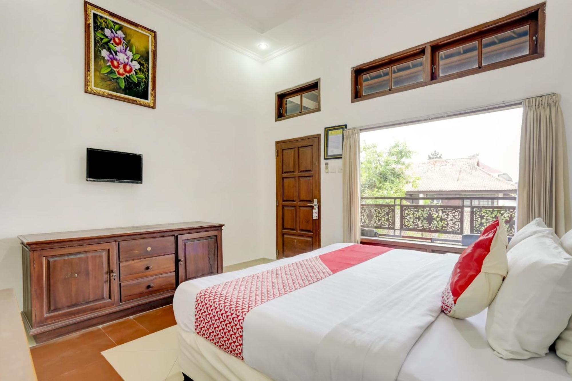 Super Oyo 3261 Hotel Ratu Denpasar Zewnętrze zdjęcie