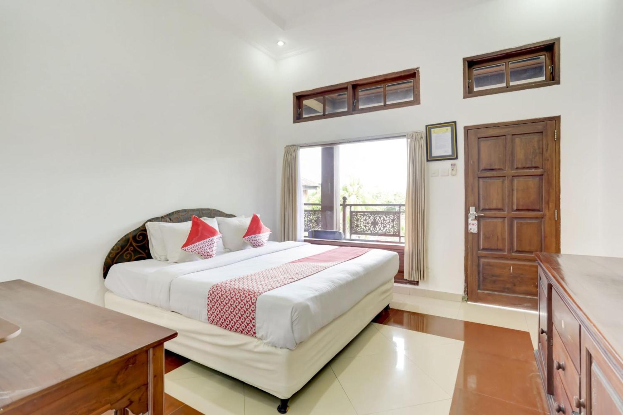 Super Oyo 3261 Hotel Ratu Denpasar Zewnętrze zdjęcie