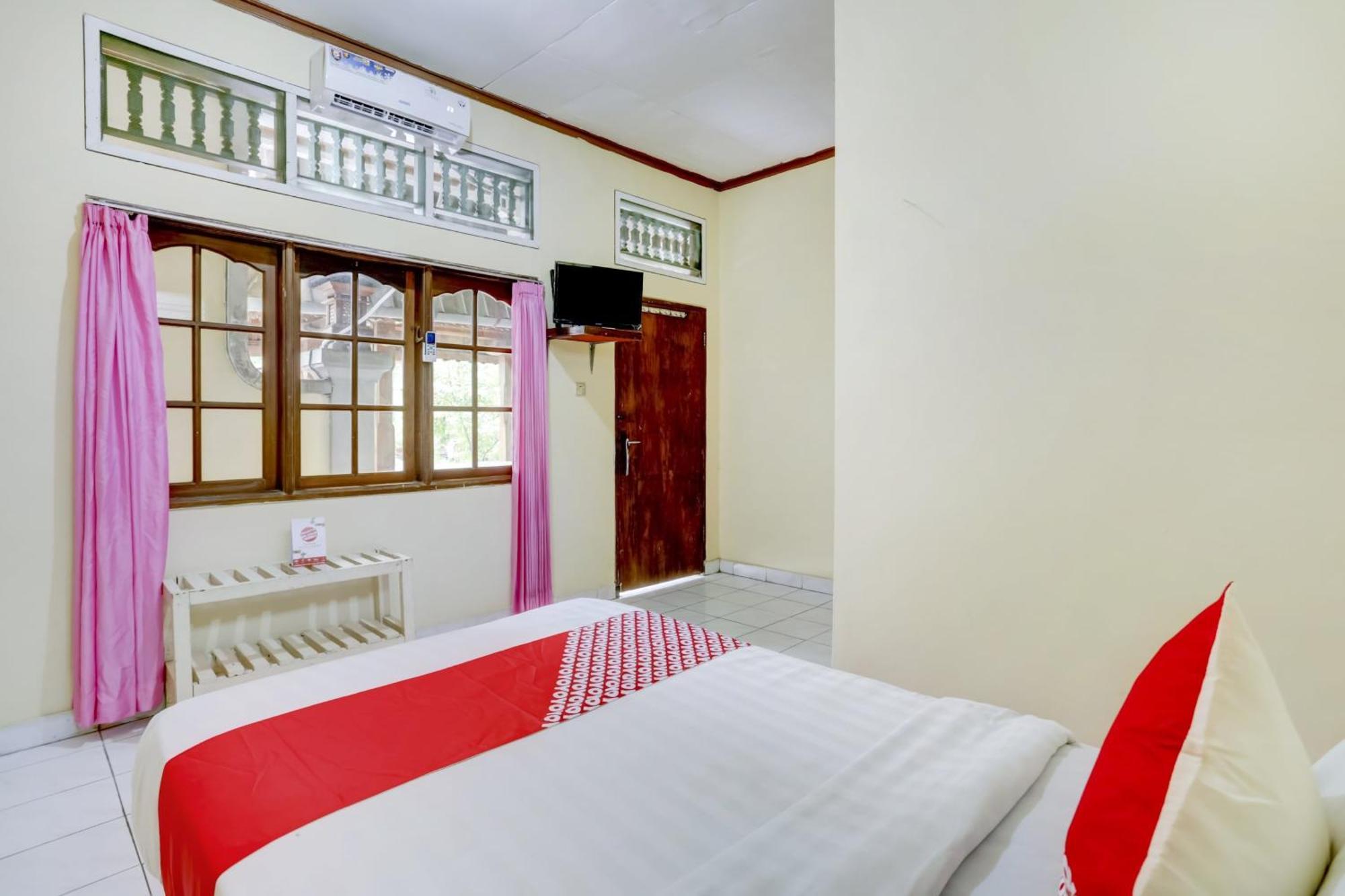 Super Oyo 3261 Hotel Ratu Denpasar Zewnętrze zdjęcie